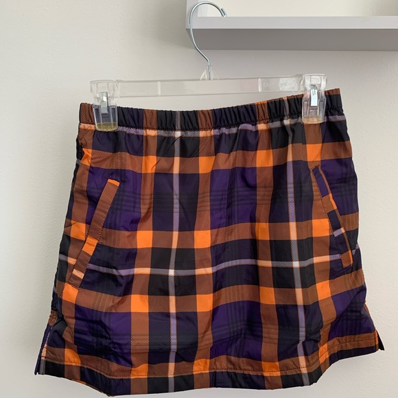 plaid skirt and jacket set! - Picture 4 of 5